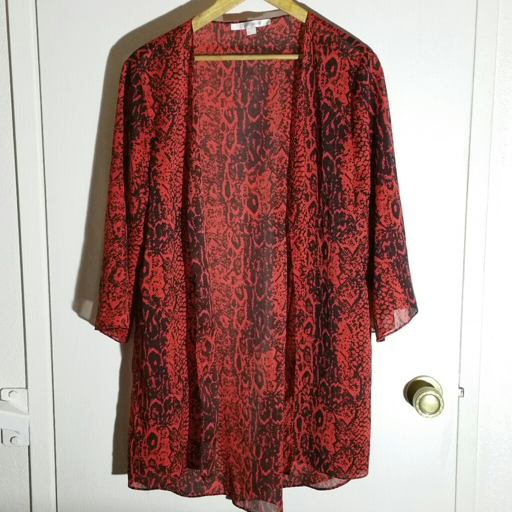erin london orange-red / black snake print open duster top